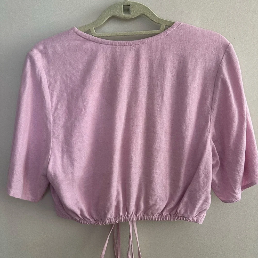 Abercrombie & Fitch Light Pink Cropped V-Neck Drawstring Top